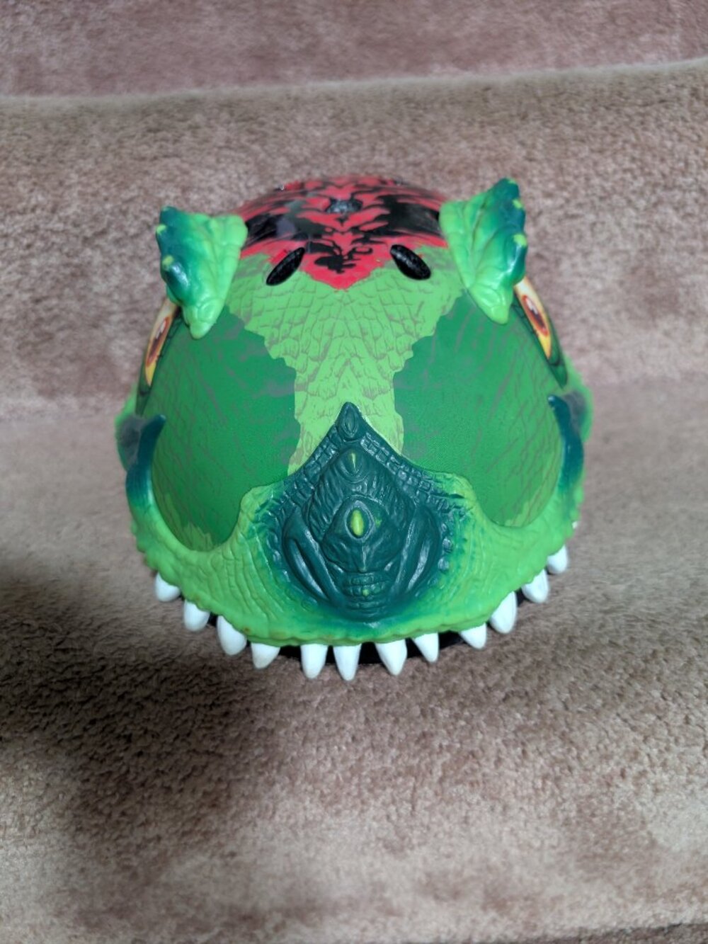 Raskullz helmet dinosaur size small (50-54cm) green red - Picture 2 of 11